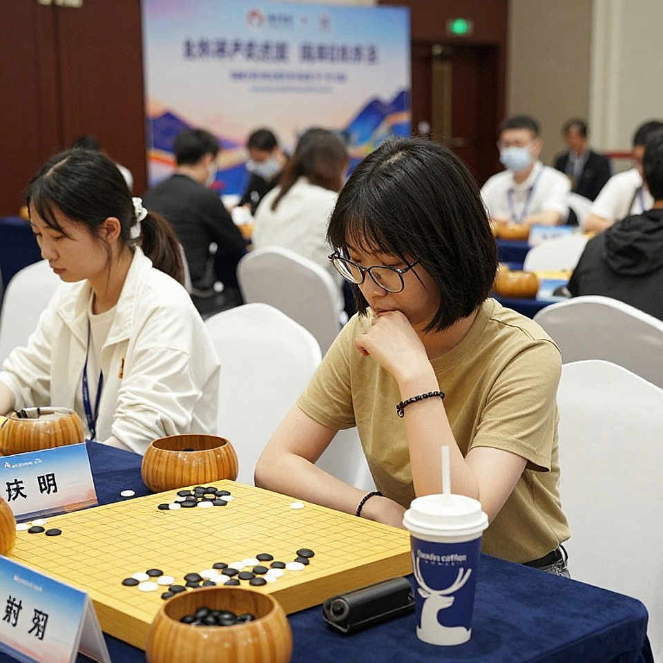 Indian chess team stranded in Samarkand: When the world champion has no hotel room before Olympiad 2026