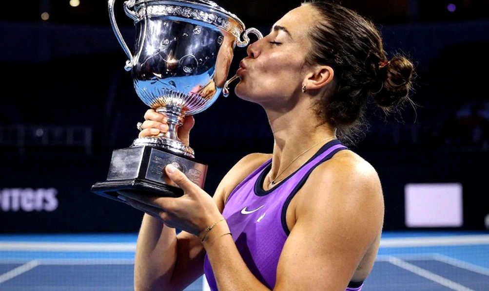 Novak Djokovic và khoảng lặng Philippe-Chatrier: Khi sân cỏ vắng lặng gọi tên nhà vô địch Olympic